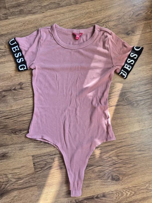 Guess, Versace, Emporio Armani, Tommy Hilfiger, Adidas бодита,тениски