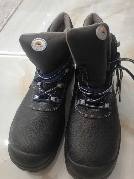 Високи работни обувки/Safety shoes Stone Kit