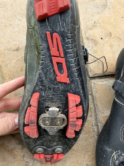Pantofi ciclism SIDI MTB cu prindere SPD – negri