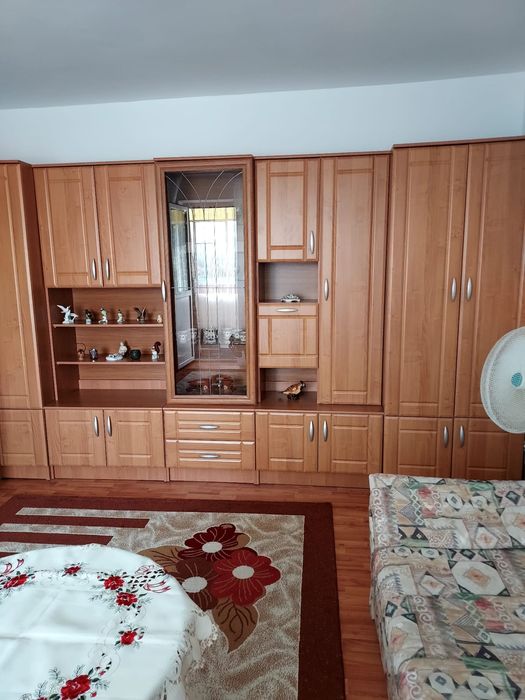 Garsonieră de închiriat