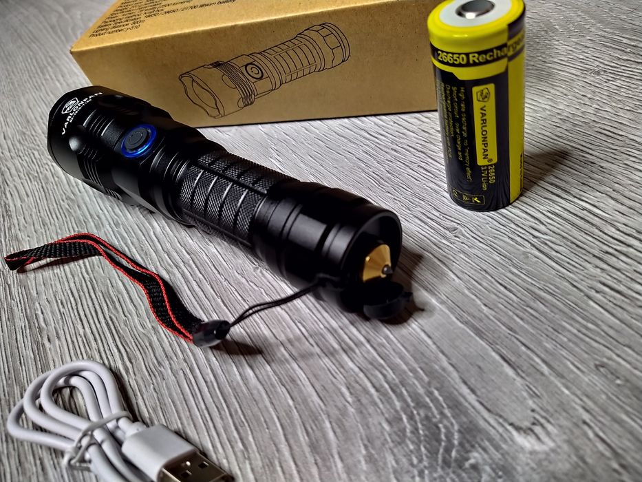 Lanterna Profesionala cu LED MODEL NOU T120 UB, model nou!