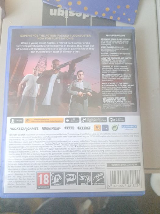 PS5 cu cutie + GTA V + Farming Simulator 25”