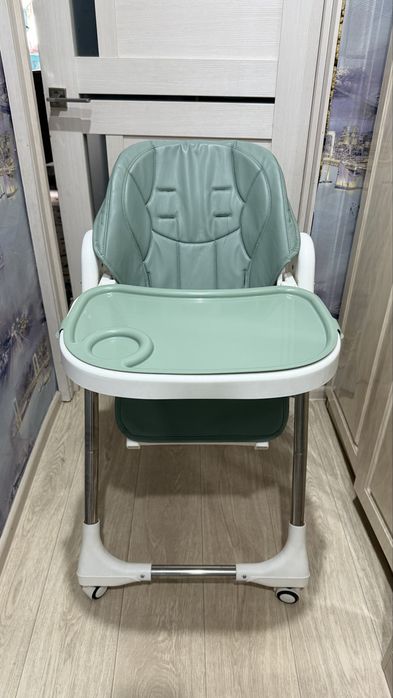 Продам стульчик для кормления