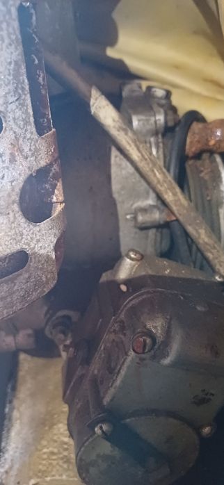 Продам бензиновый мотор для полива