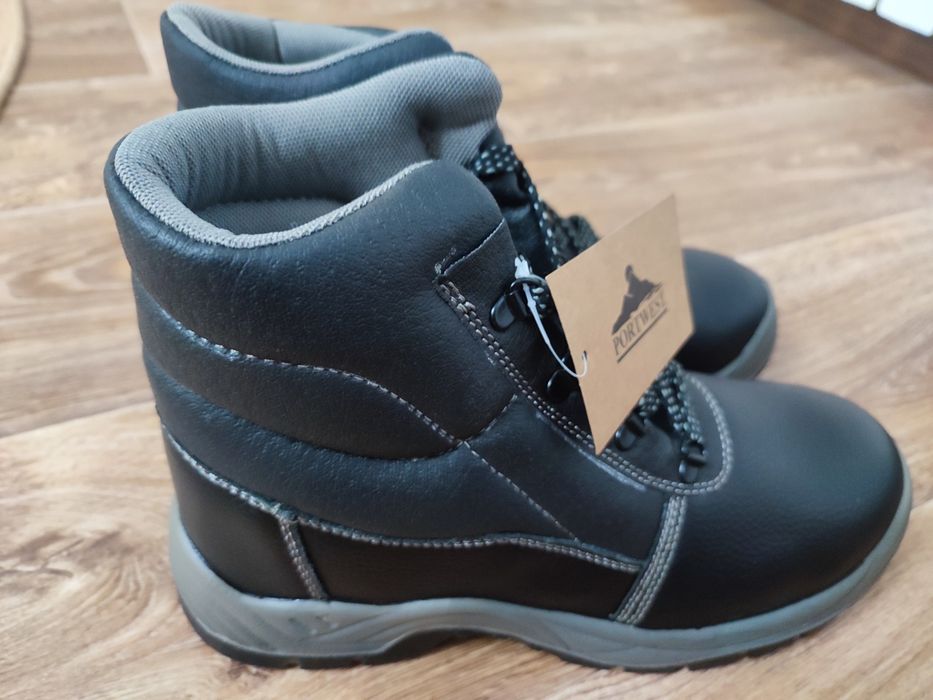 Сефти ботинки 42 размер