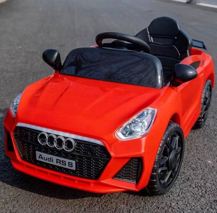 Audi elektr moshina