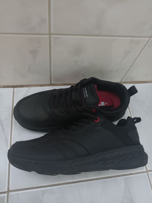 Черни дамски маратонки Runners 38 номер