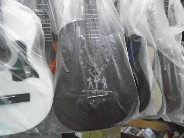 гитара акустическая 38 размер(новая)