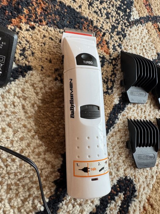 Masina de tuns Babyliss profesionala cu incarcator si toate numerele
