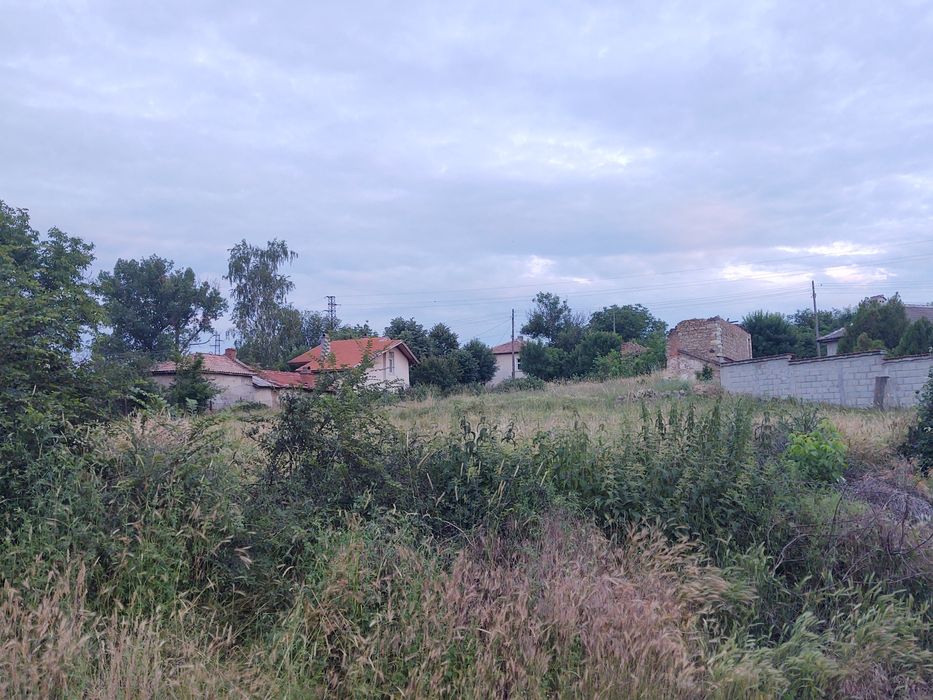 Най-ниска цена в района - Парцели УПИ 4бр. в регулация централна част