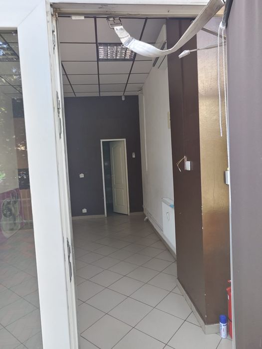 Inchiriere spatiu comercial