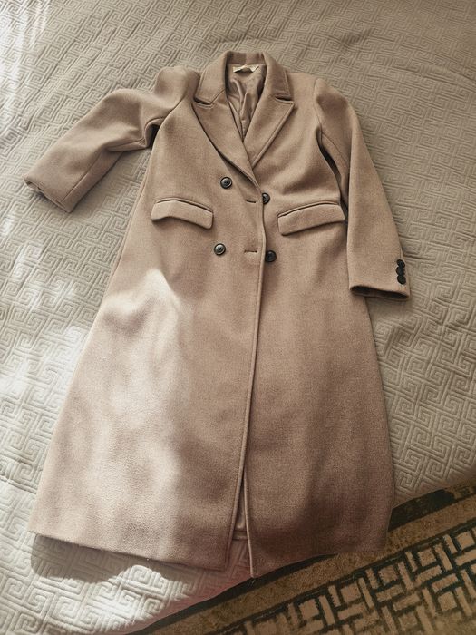 Пальто 2 тыс 42 и 48р