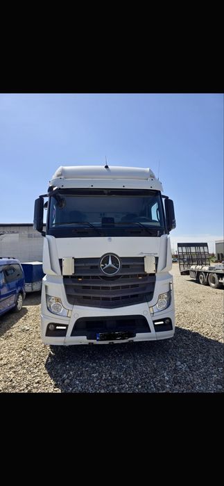 Mercedes, Actros