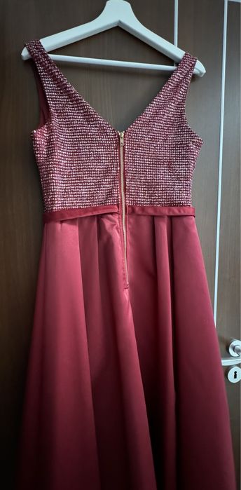 Rochie rosu burgund La Femme