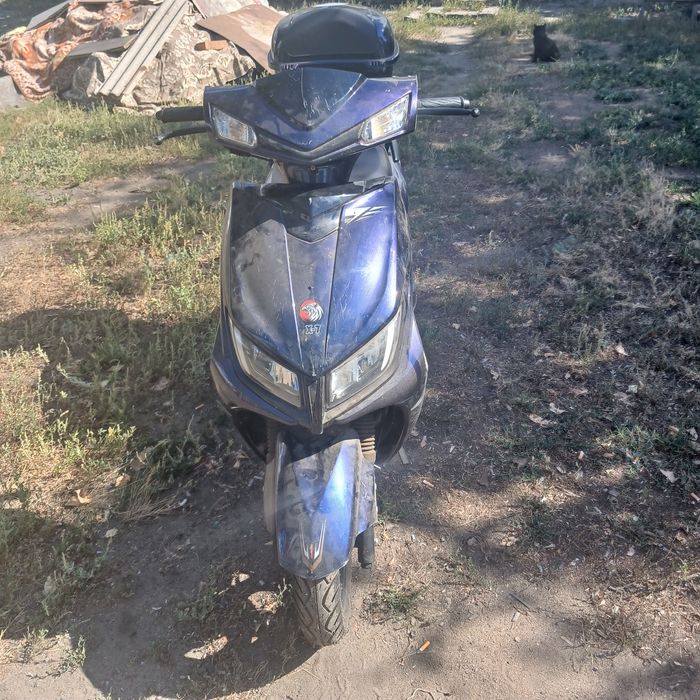 Продам скутер. 2024г