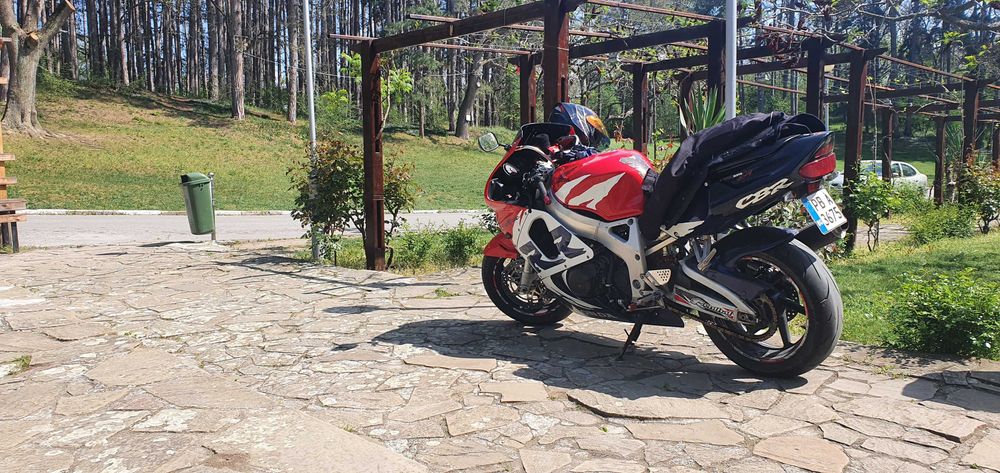 Honda CBR 900RR/919/SC33