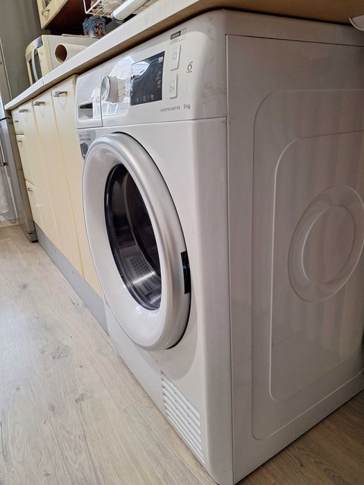 Сушилня Whirlpool 9.0kg FFT M22 9X2WS EE