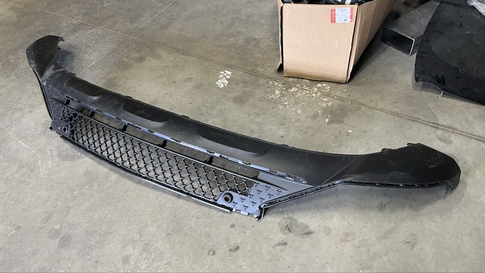 Mercedes GLC X254 добавка предна броня