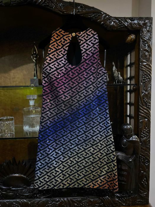 Versace рокля лимитирана с кристали