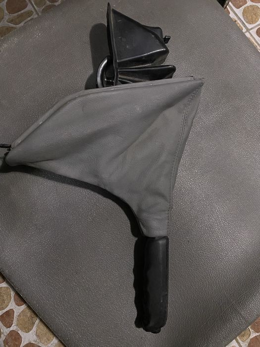 Ручник на бмв е 34