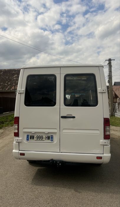 De vanzare mercedes sprinter 208