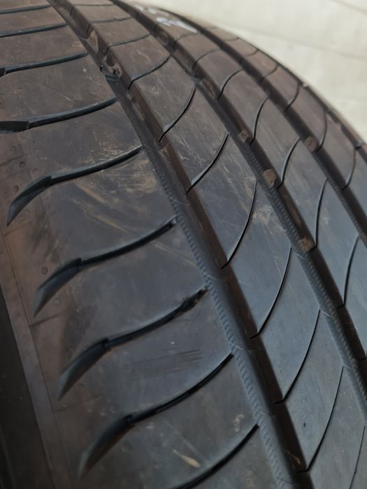Летни гуми 2 броя MICHELIN Primacy4 255 45 R20 дот 2223