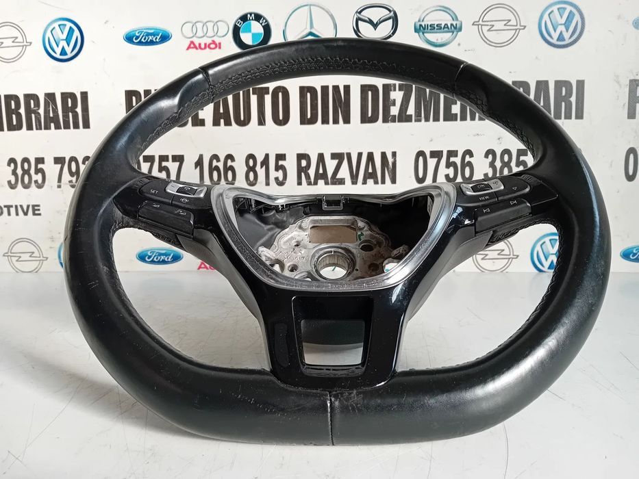 Volan Din Piele Cu Comenzi Si Padele Vw Passat B8 An 2015-2020 Stare Buna
