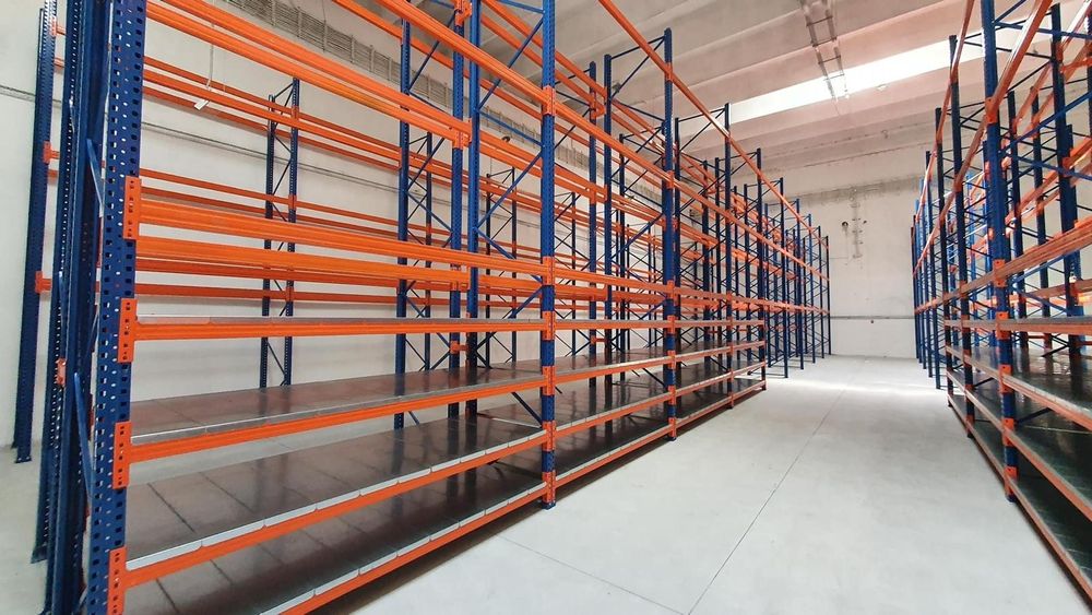 Rafturi metalice profesionale reglabile