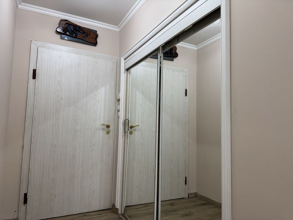 Дава се под наем Тристаен апартамент в София, Гео Милев - 110 кв.м за 1000 € - Снимка #16