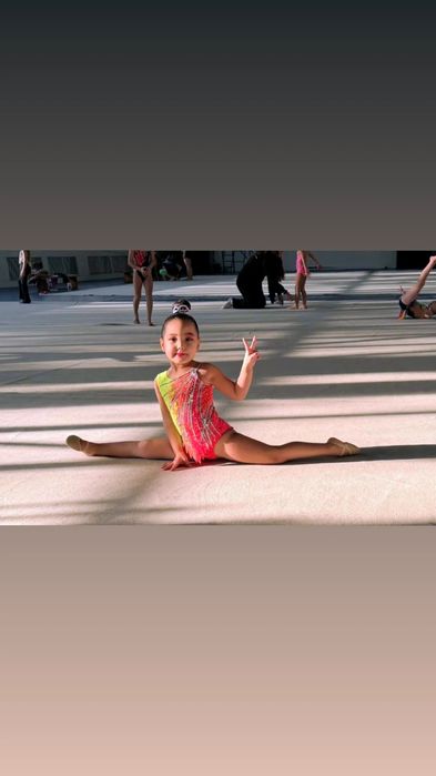 Купальник для художественной гимнастики