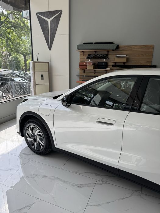 Changan nevo q05 elektr