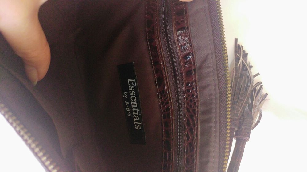 Дамска чанта Essentials естествена кожа