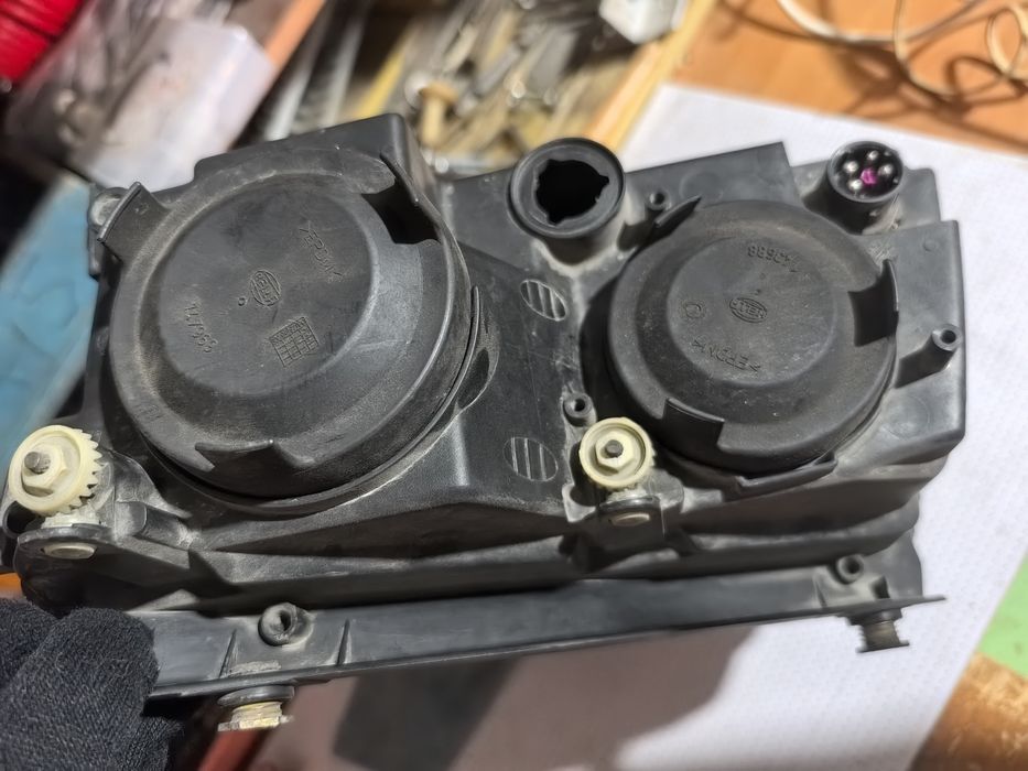 Фары на  пассат б5