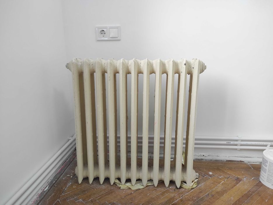 Vand 3calorifere de fonta (9,11,12 elementi)