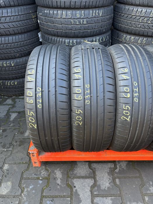 Anvelope Vara 205 60 16 Dunlop Sport BluResponse 205 60 16 R16