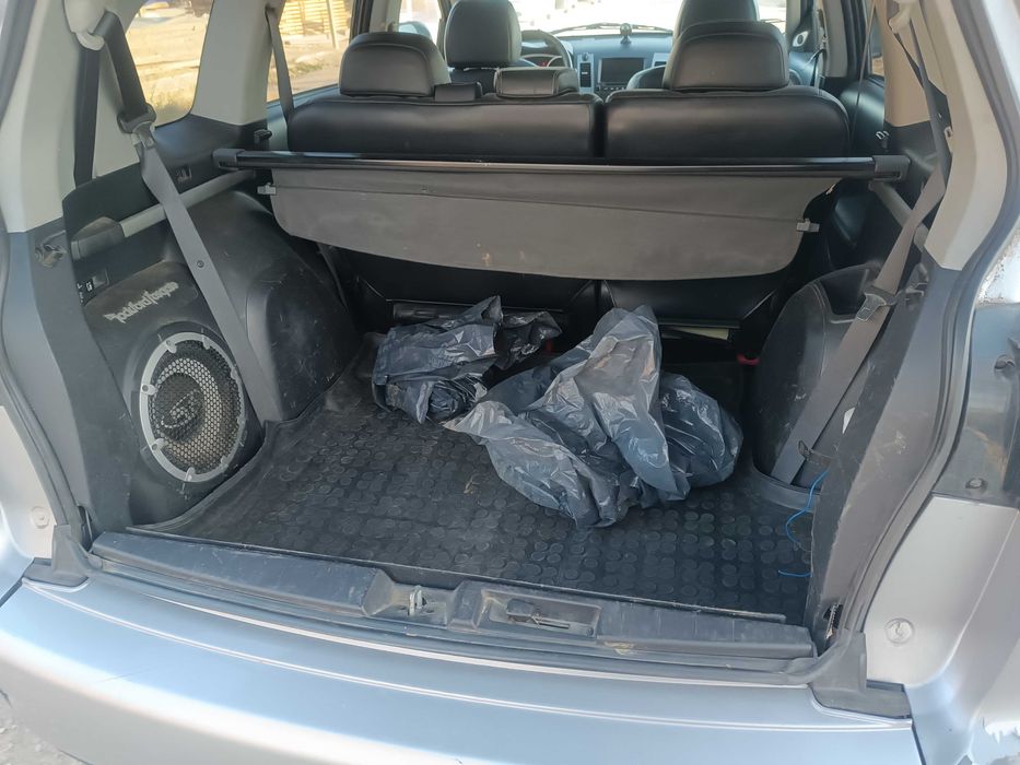 Митсубиши Аутлендър / Mitsubishi Outlander - на части