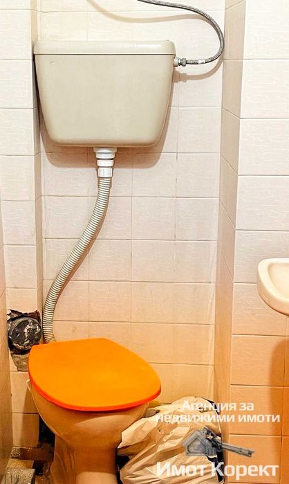 Продава се Четиристаен апартамент в Асеновград - 110 кв.м за 1791 €/кв.м - Снимка #3