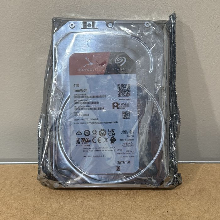 Hard disk Seagate IronWolf 4TB SATA-III 5400RPM 256MB