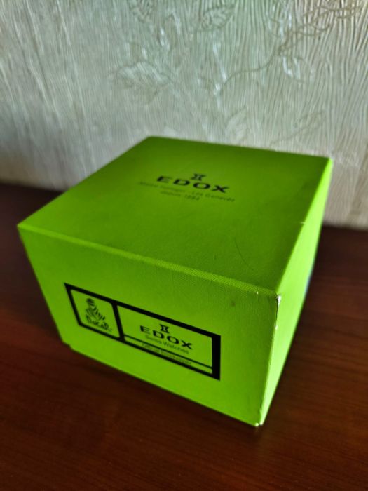 Часы мужские наручные