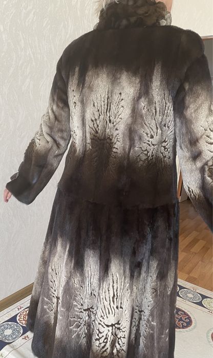 Продам норковую шубу!