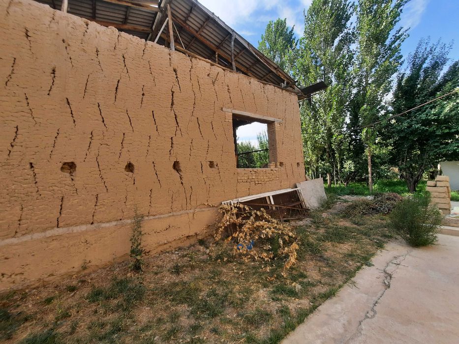 Келес. Кул тупеда  ер майдони сотилади.