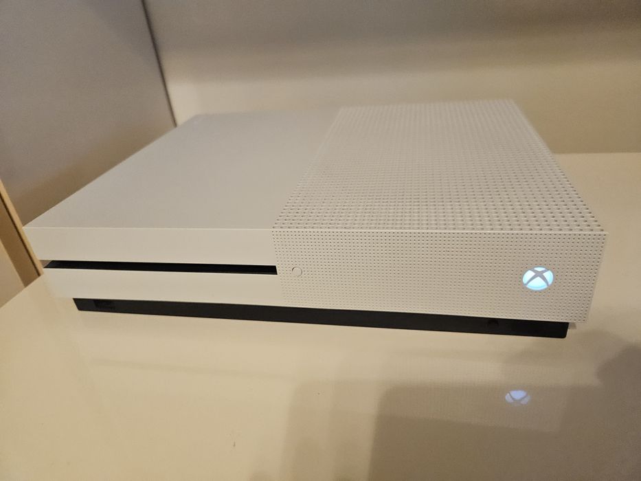 Vand Xbox One S 1TB