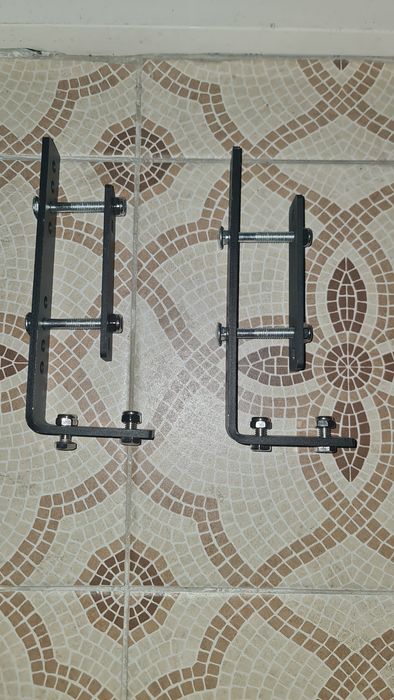 Крепление для маркизы