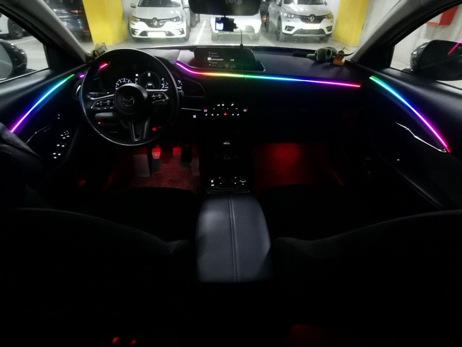 Montez lumini ambientale auto