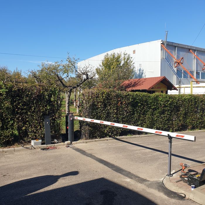 Usi de garaj si automatizari Neamt