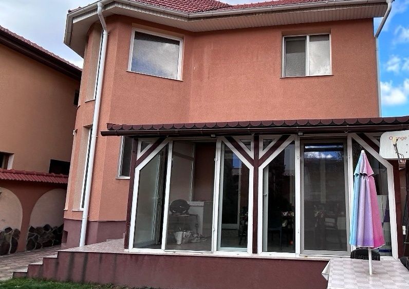 Sofimob Team/ Casa  în Oradea