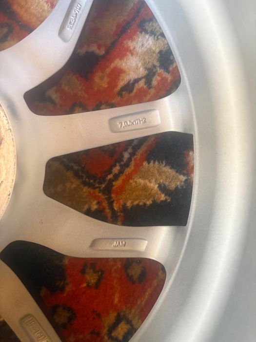 Set complet Jante 17” OEM + 225/65R17 Goodyear + TPMS