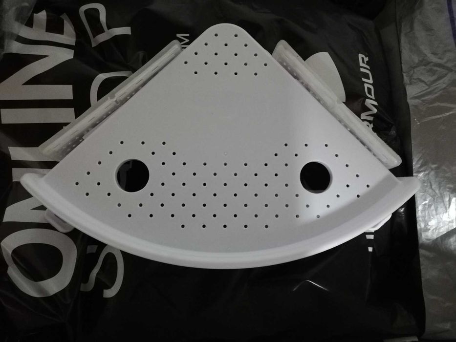 Поставка за ъглова стена