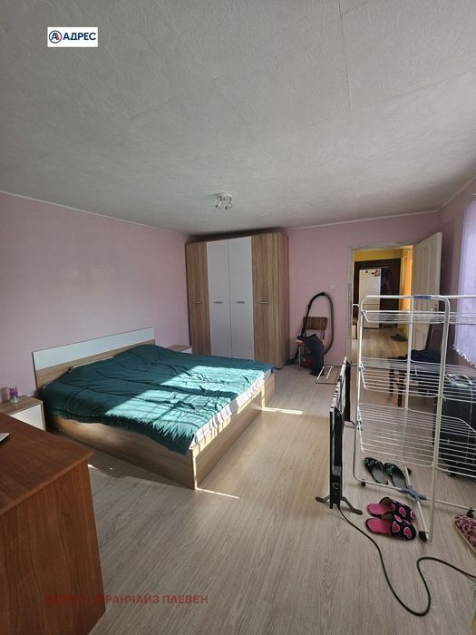 Къща в Плевен, област-с.Горни Дъбник площ 100 цена 89000