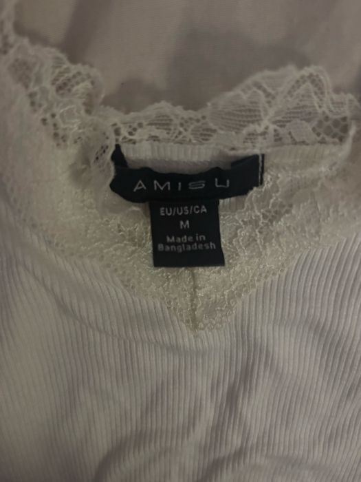 amisu потниче с дантела